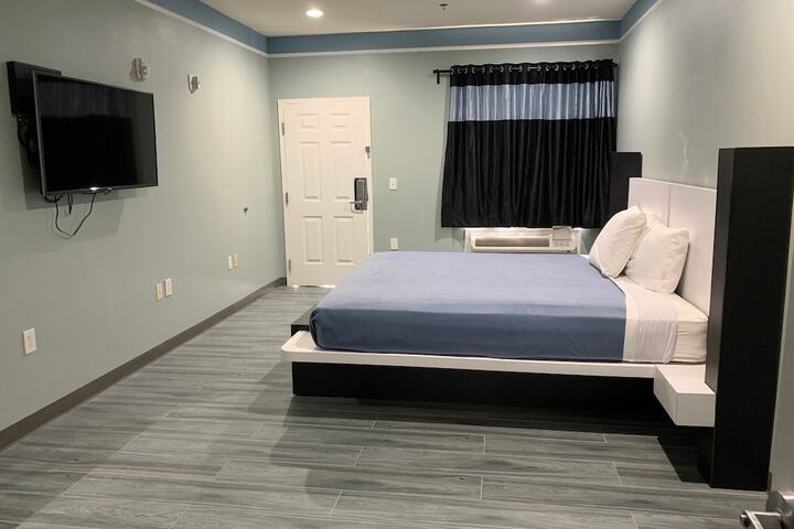 Room 31 of 35