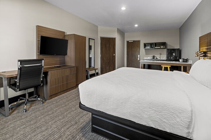 Room 15 of 46