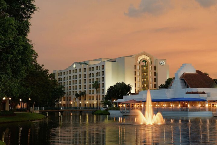 Hilton Boca Raton Suites