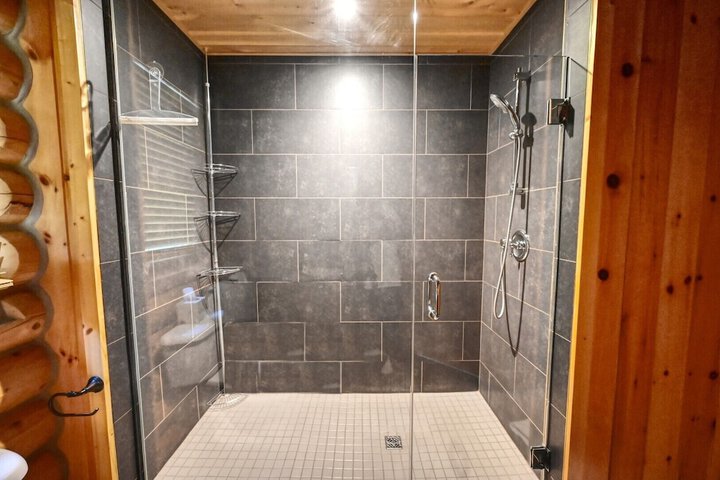 Room 7 of 21