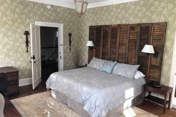 The Elizabethtown Inn