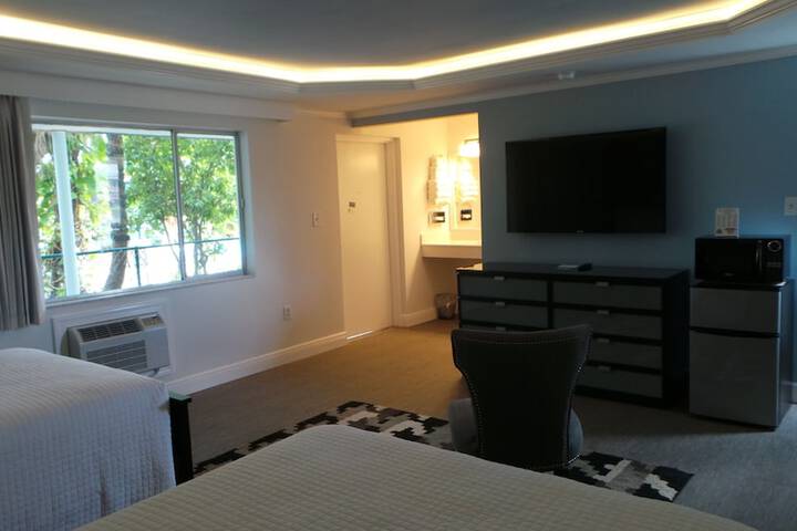 Room 37 of 66