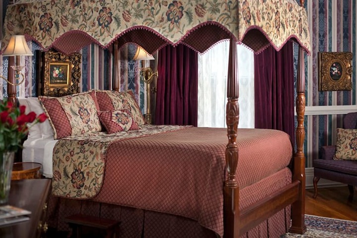Albemarle Inn