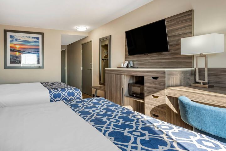 The Waves Hotel an Ascend Collection Hotel