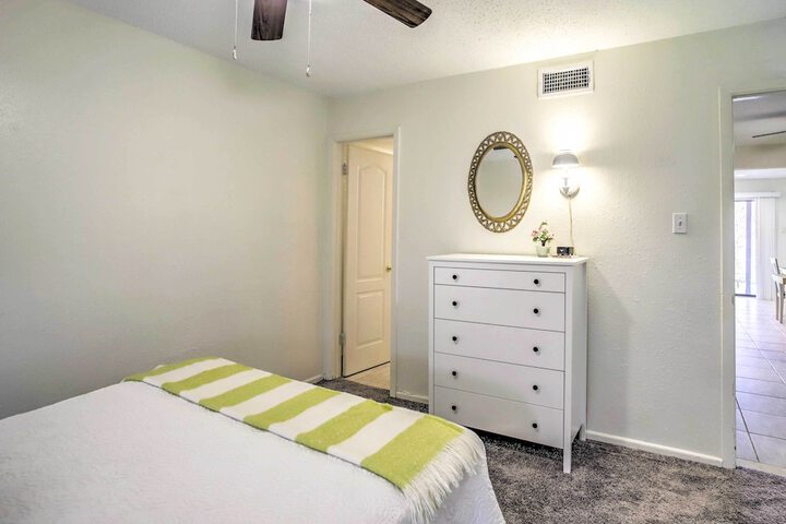 Walden Golf Course Condo Near Lake Conroe!