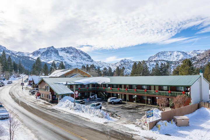 June Lake Motel