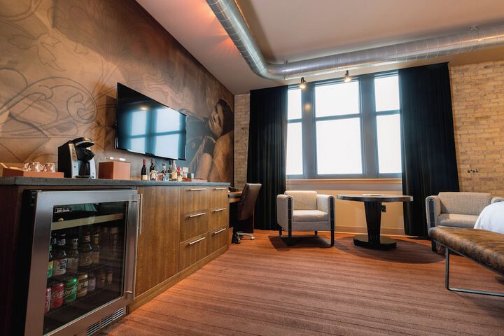 The Iron Horse Hotel
