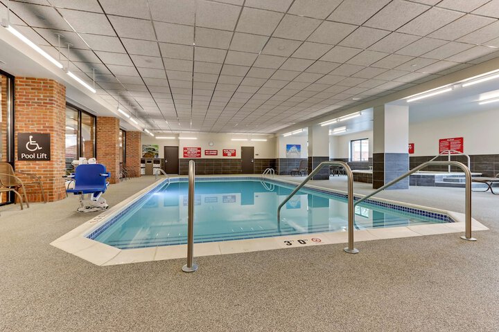 Pool 6 of 90