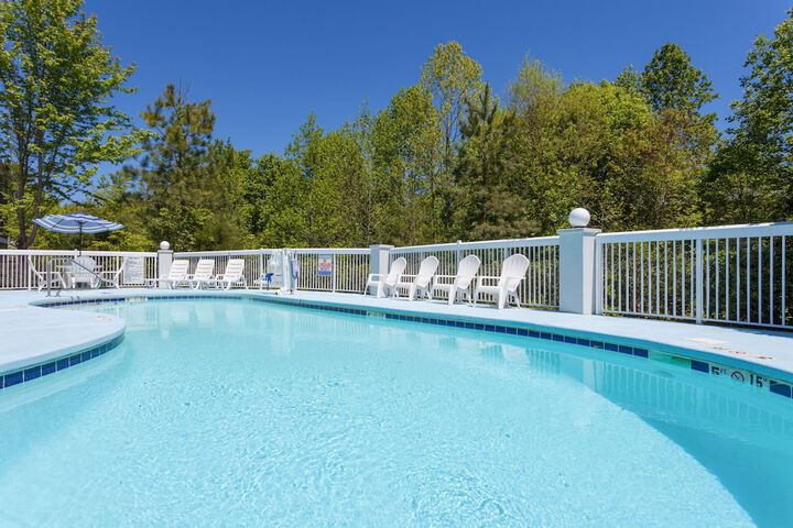 Pool 9 of 48