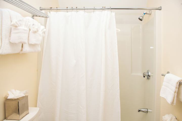 Room 42 of 156