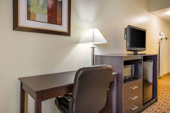 Room 22 of 40