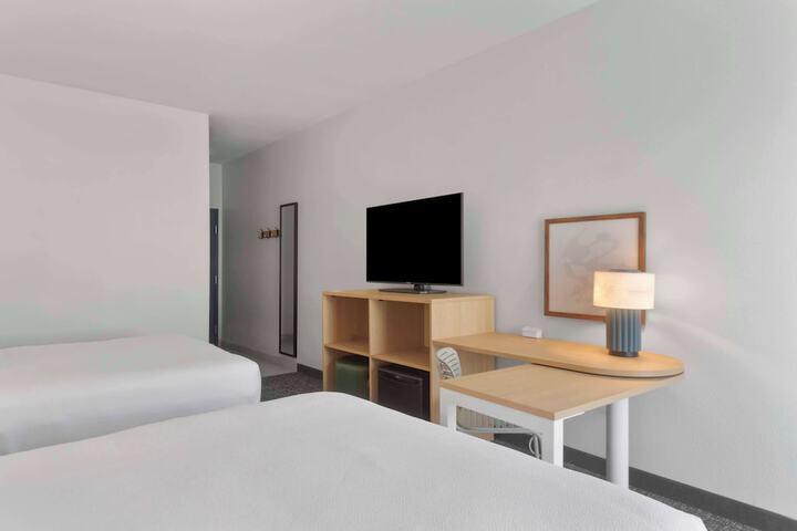Room 15 of 31
