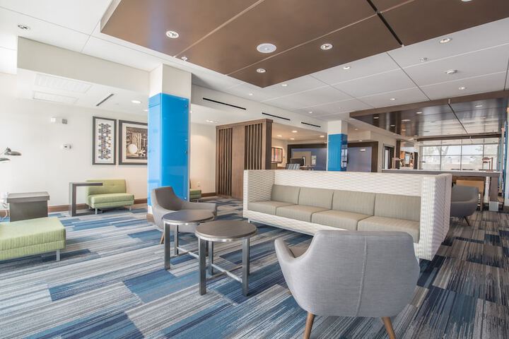 Holiday Inn Express & Suites-Dripping Springs - Austin Area by IHG