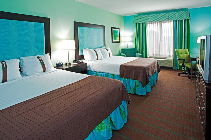 Room 7 of 35
