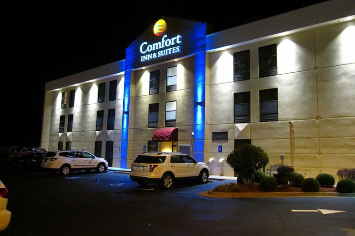 Hotel 2 of 31