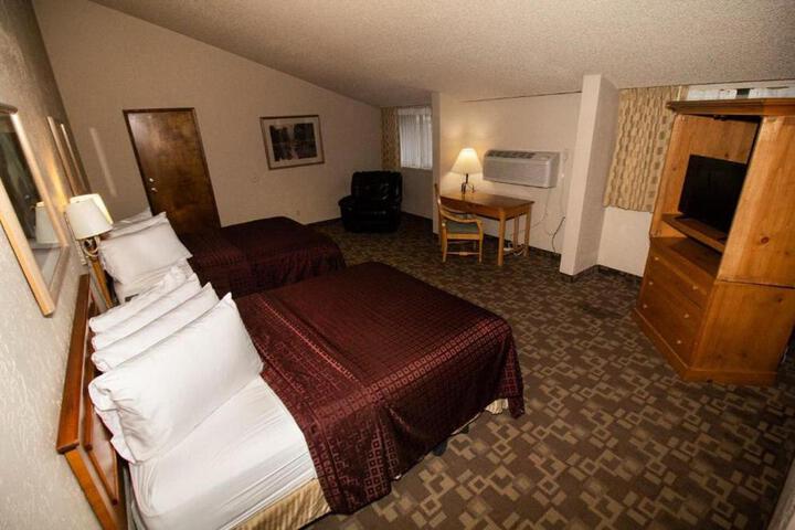 FairBridge Inn Suites & Outlaw Conference Center  Kalispell