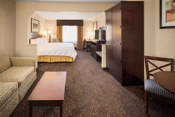 AmericInn by Wyndham Hill City Mt. Rushmore