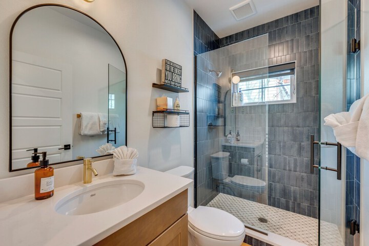 14 Mi to Boulder: Family-friendly Home in Erie!