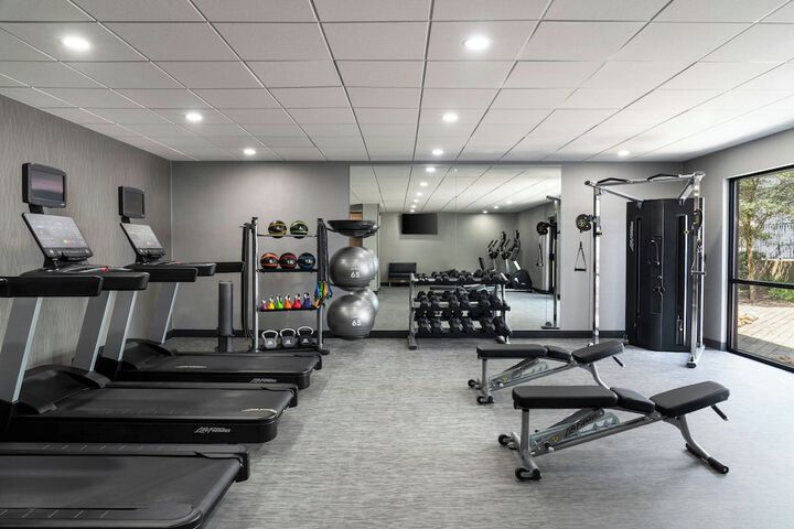 Courtyard by Marriott Cleveland Beachwood