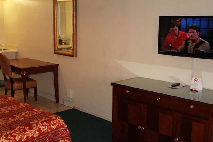 Room 26 of 53