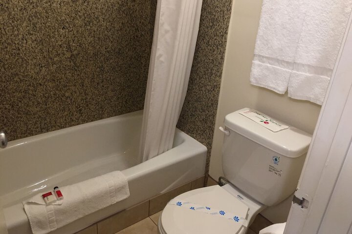 Room 22 of 27