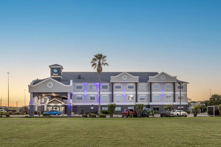 Hotel 2 of 29