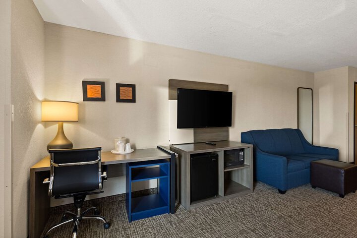 Comfort Inn Huntington Near University