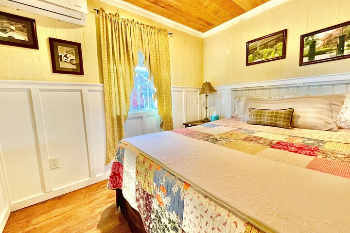 Room 137 of 292
