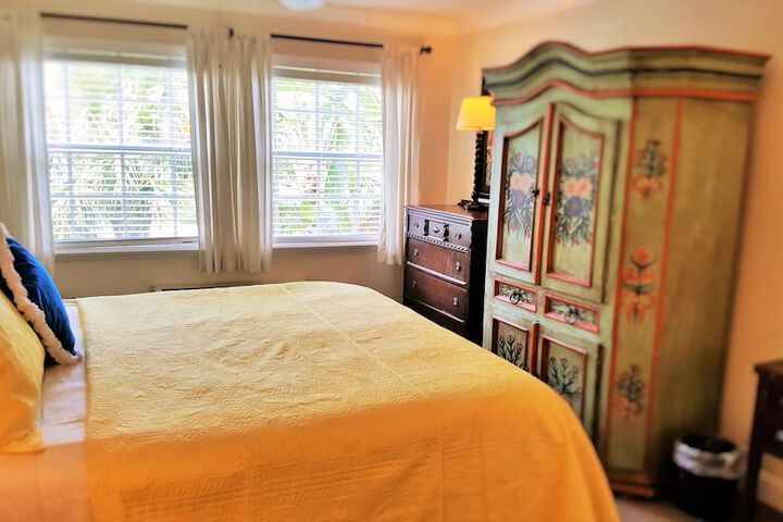 Room 175 of 392