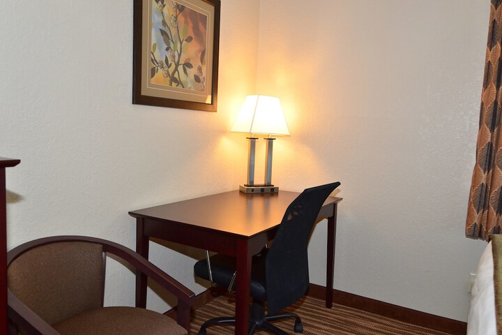 Room 43 of 58