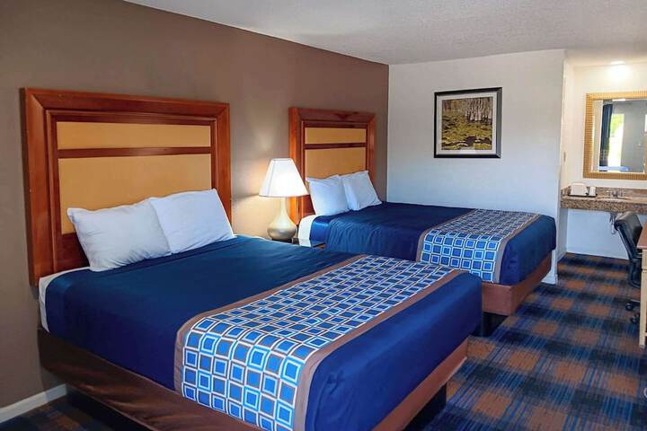 Room 15 of 30