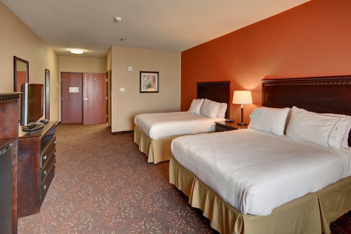 Holiday Inn Express & Suites Altus by IHG