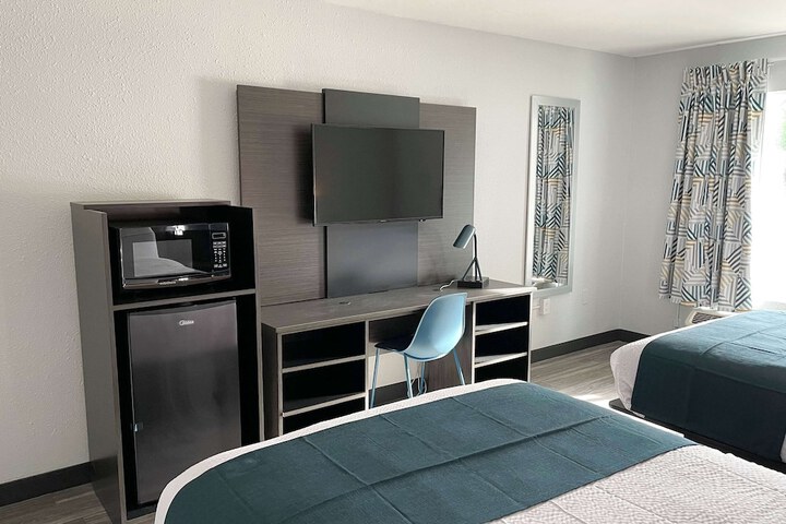 Room 22 of 26