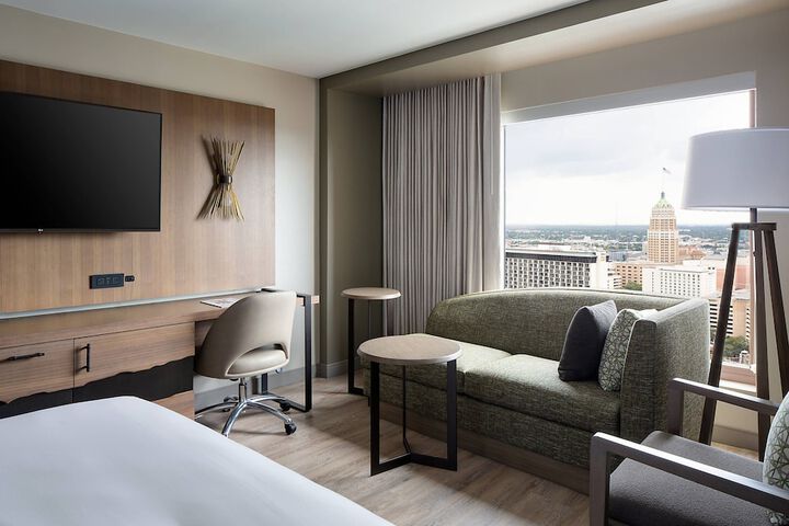 Room 45 of 91