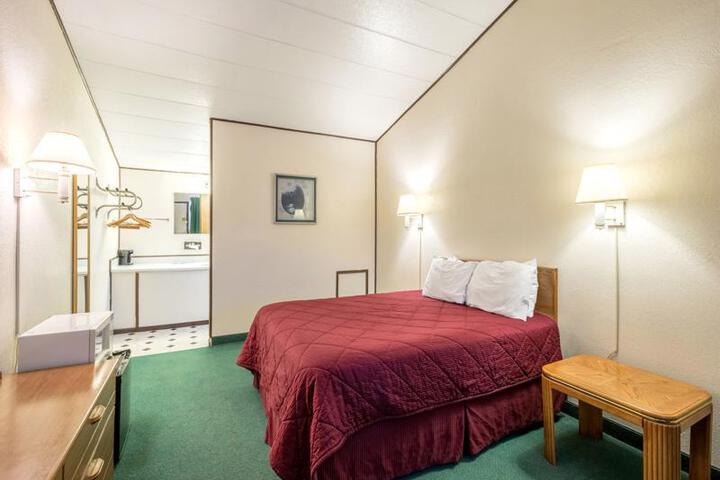 Rodeway Inn