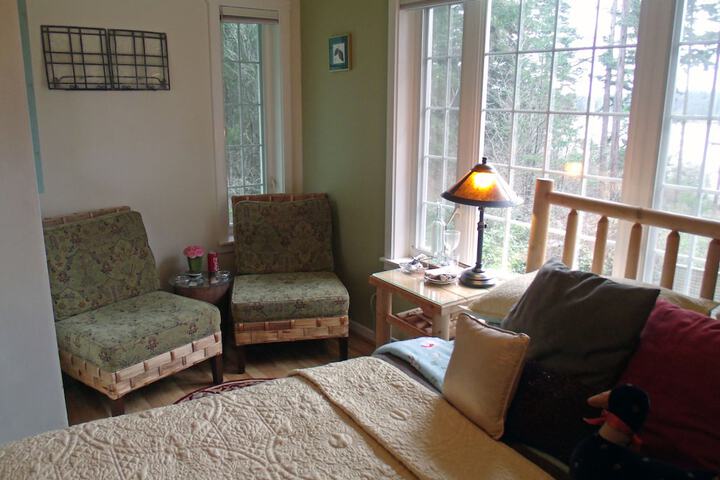 Room 22 of 34