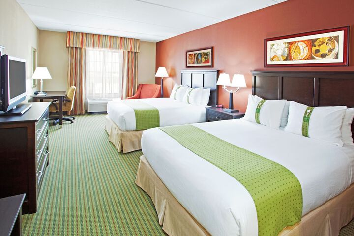 Room 21 of 36