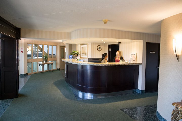 Hotel Interior 4 of 41