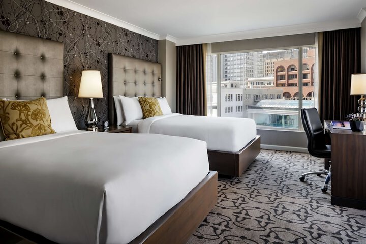 Room 34 of 87