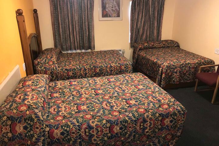 Room 13 of 14