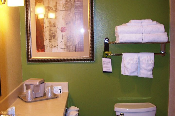 Sleep Inn & Suites Redmond