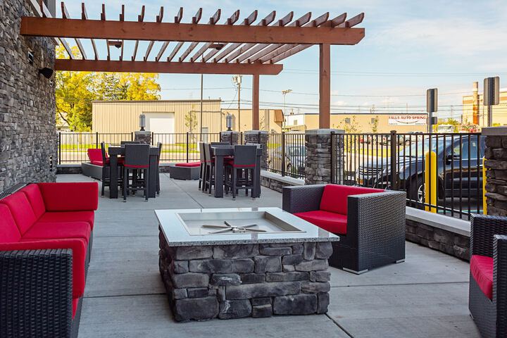 Terrace/Patio 41 of 45