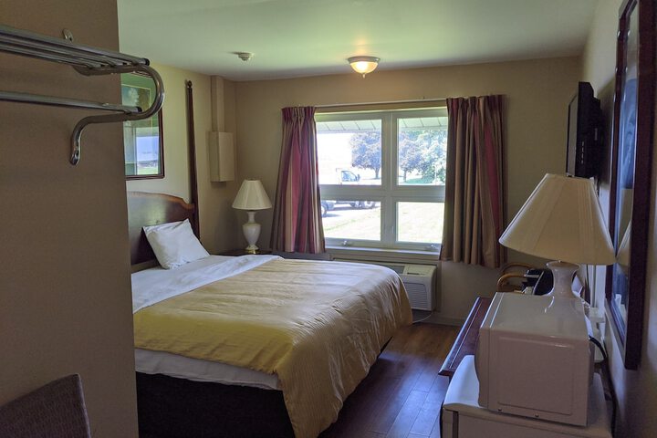 Room 28 of 41