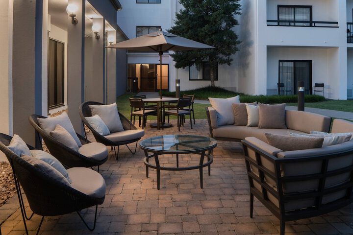 Terrace/Patio 29 of 30