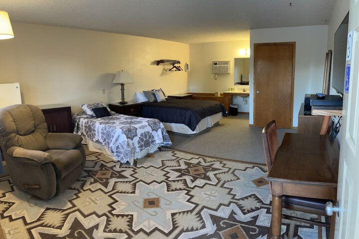 Room 11 of 15
