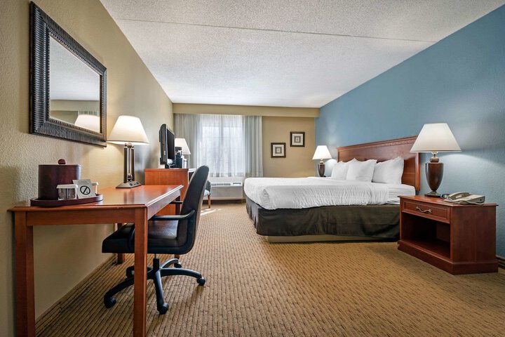 Room 73 of 131