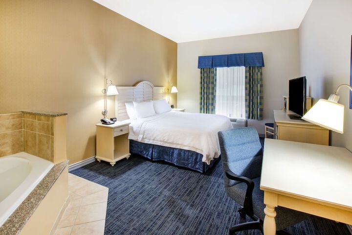 Room 10 of 42