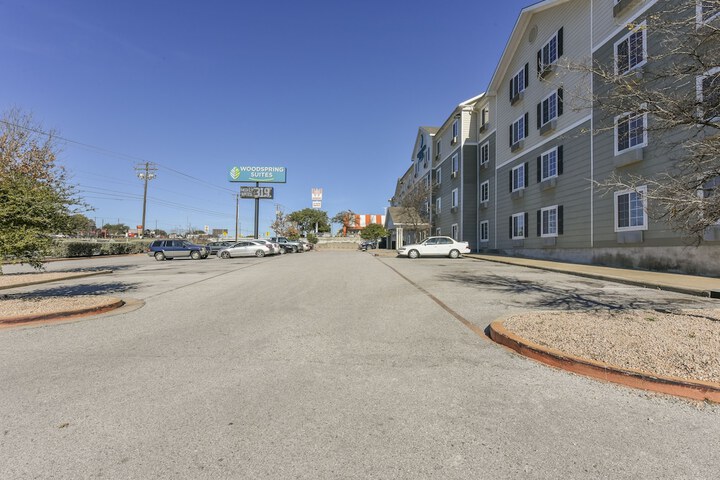 Property Grounds 41 of 42
