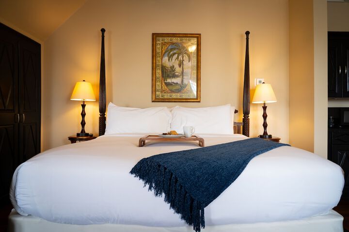 Southernmost House - Adult Exclusive