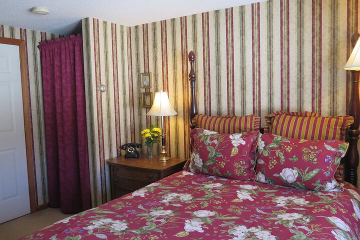 Room 19 of 81